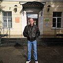 Михаил Лавров, 49 лет