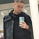 Cosmin, 23 года