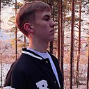 Михаил, 18 лет