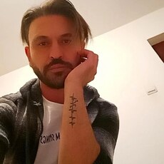 Фотография мужчины Mesut, 41 год из г. Bistrița