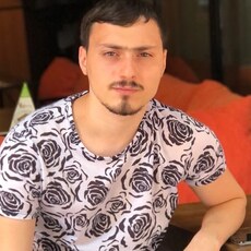 Фотография мужчины Akhmedvaliev, 26 лет из г. Плоцк