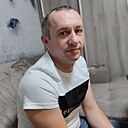 Robert, 42 года