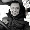 Валерий, 33 года