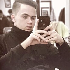 Фотография мужчины Юра, 23 года из г. Фергана