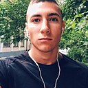 Фантазер, 32 года