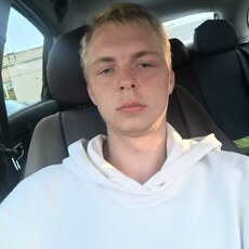 Фотография мужчины Олег, 22 года из г. Солигорск
