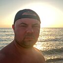 Максим, 42 года