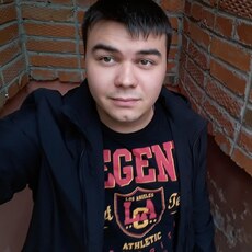 Фотография мужчины Максим, 31 год из г. Шахтерск