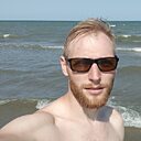 Павел, 33 года