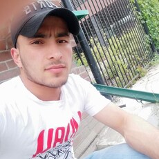 Фотография мужчины Умеджон, 28 лет из г. Екатеринбург