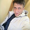 Лев, 41 год