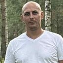 Виктор, 44 года
