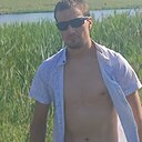 Максим, 33 года