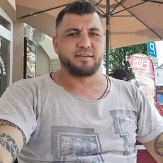 Фотография мужчины Stefan, 37 лет из г. București