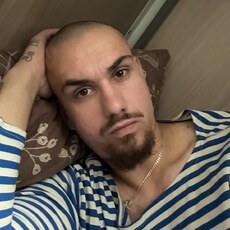 Фотография мужчины Den-is, 29 лет из г. Лучегорск