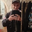 Денис, 33 года