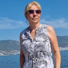 Фотография девушки Лариса, 61 год из г. Санкт-Петербург