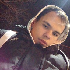 Фотография мужчины Дмитрий, 20 лет из г. Усть-Кут