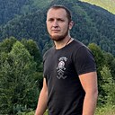 Михаил, 32 года