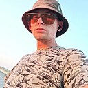 Виктор, 32 года