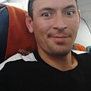 Михаил, 32 года