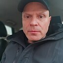 Surgeon, 44 года