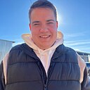 Артём, 24 года