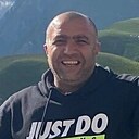 Артур, 44 года