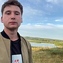 Роман, 25 лет