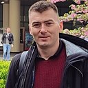 Юрий, 33 года