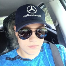 Фотография мужчины Дмитрий, 19 лет из г. Новосибирск