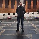 Та, 32 года