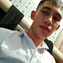 Виктор, 24 года