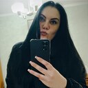 Lola, 32 года