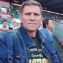 Макс, 52 года