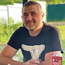 Роман, 44 года