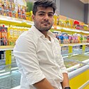 Zeeshan, 22 года