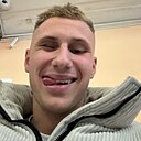 Владислав, 24 года