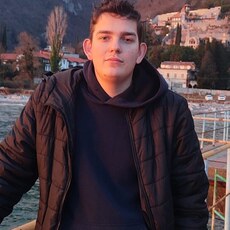 Фотография мужчины Ваня, 23 года из г. Волжский