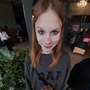 Полина, 22 года