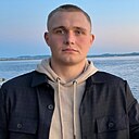 Максим, 24 года