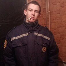 Фотография мужчины Олег, 22 года из г. Новопокровская