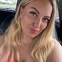 Алина, 22 года