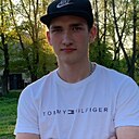 Михаил, 18 лет