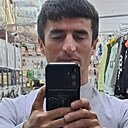 Асад, 33 года