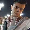 Виктор, 24 года