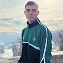Максим, 33 года