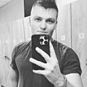 Павел, 32 года