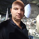 Михаил, 34 года