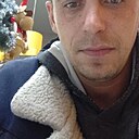 Виктор, 33 года